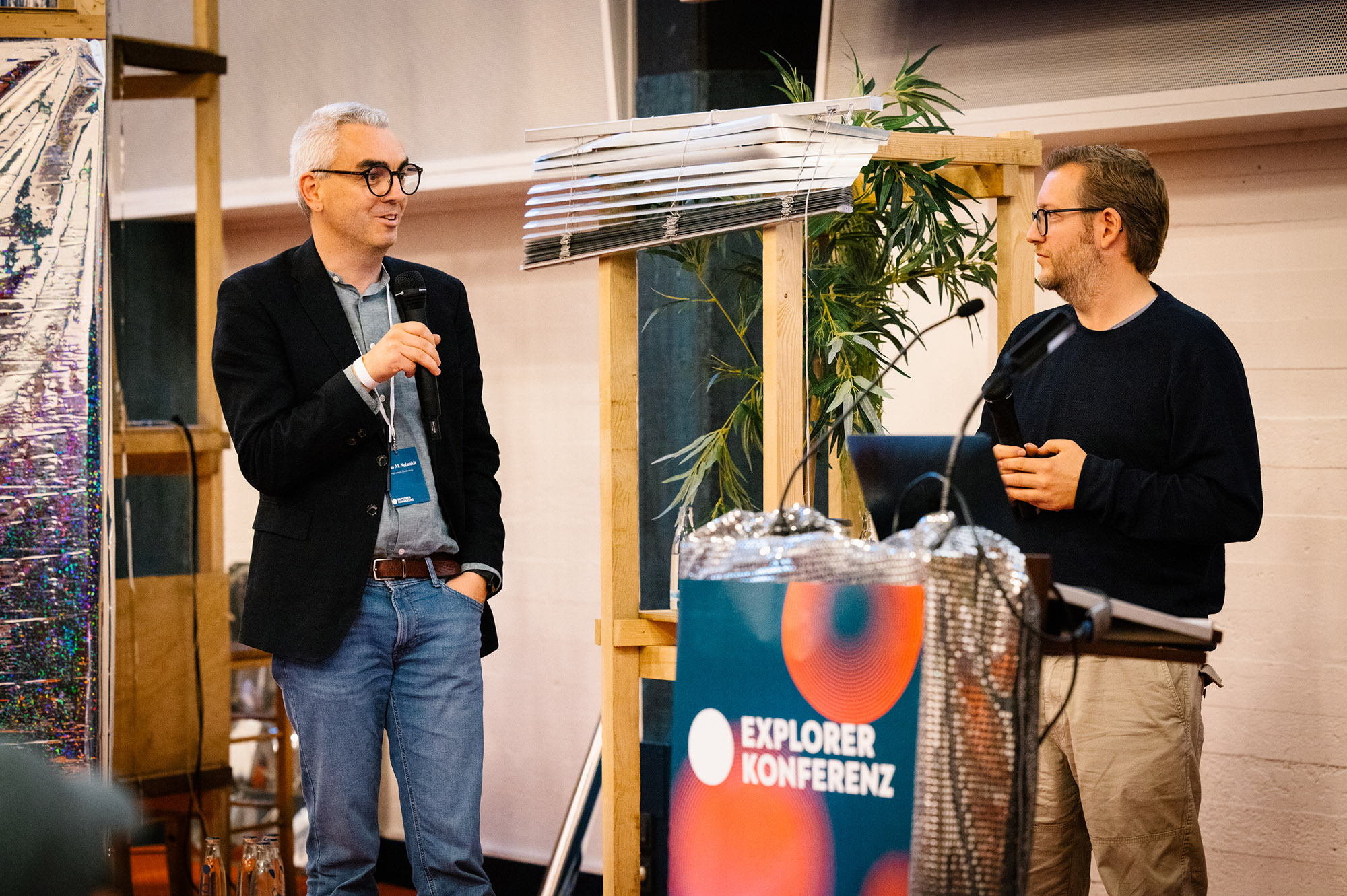 Im Rahmen von Filmfest Hamburg fand 2022 bereits zum dritten Mal die Explorer Konferenz statt und beleuchtete mit zahlreichen Speaker*innen den Wandel des Produzierens für Film, Fernsehen und Streaming. Copyright: Maximilian Probst | MOIN Filmförderung